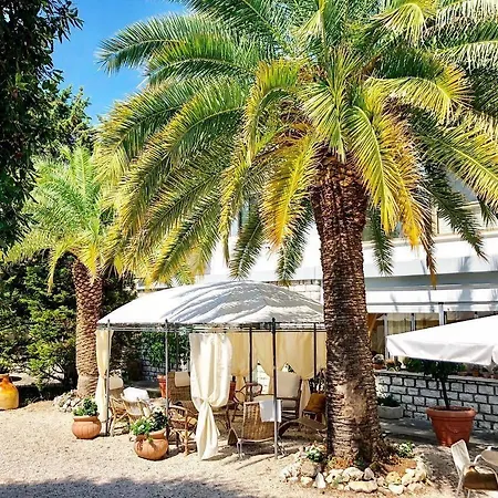 Bed and Breakfast Le Due Palme 3*