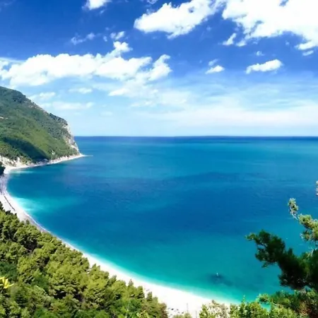 Bed and Breakfast Le Due Palme Sirolo